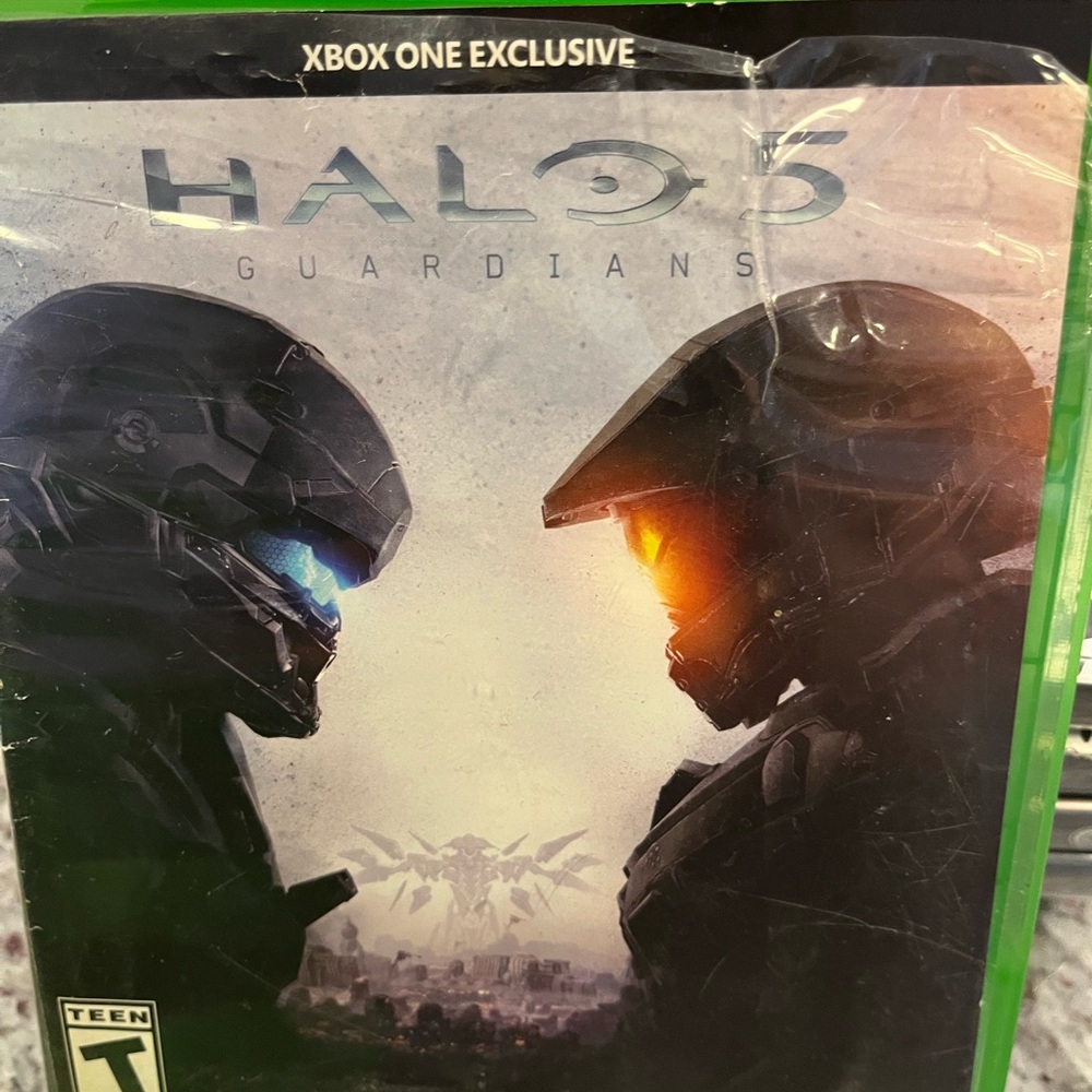 Halo 5: Guardians for Xbox One - Green Case